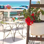 فندق Jonio Lido di Noto
